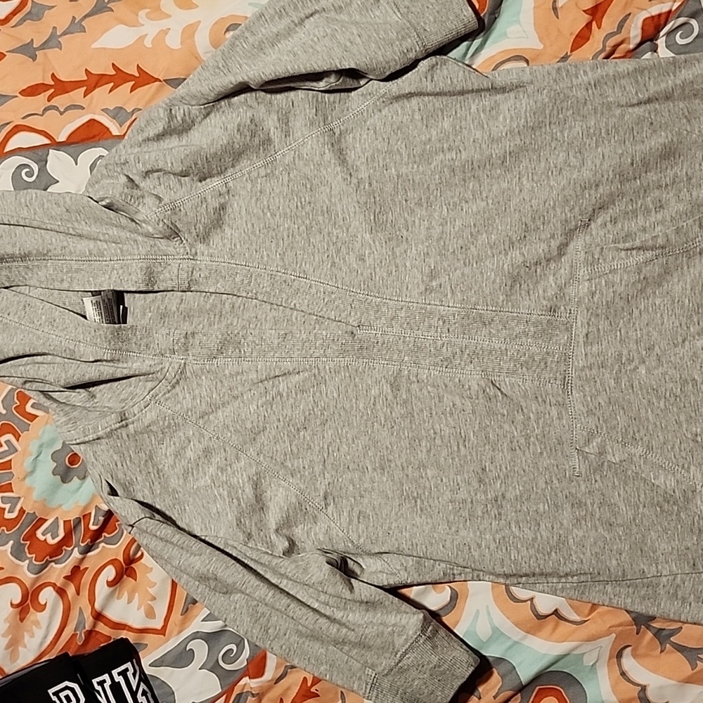 Nike Gray Short Sleeve Women's Tee